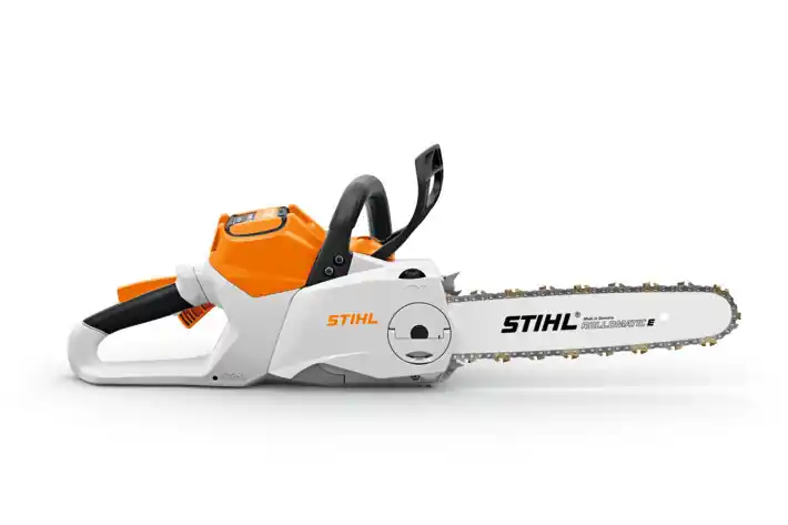 STIHL Akku-Motorsäge MSA 220 C-B, PD3, Schienenlänge 35 cm Solange Der Vorrat Reicht