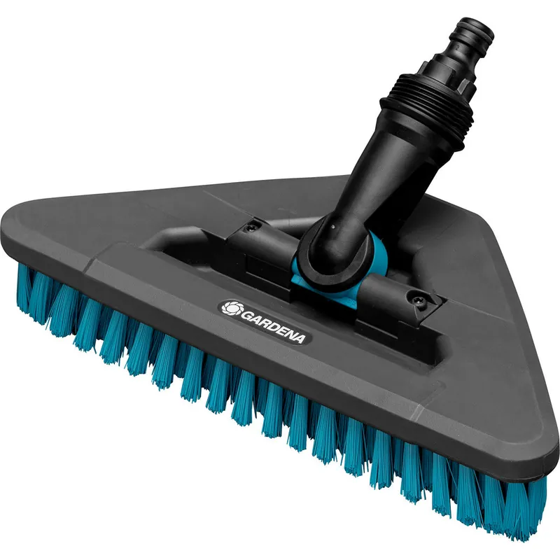 GARDENA Stielbürste hard flex, 360° Drehgelenk, Dreiecksform, 27 cm Arbeitsbreite, für Terrassen, Cleansystem-kompatibel Garantierte Lieferung