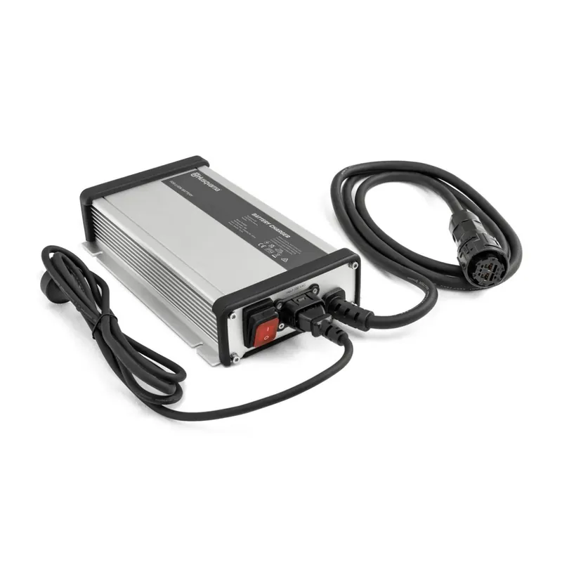Schnäppchen Akku-Schnell-Ladegerät PS900C