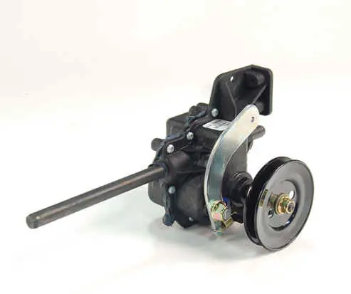MTD Getriebe für Radantrieb für Schneefräse - 618-04296B Heißes Angebot